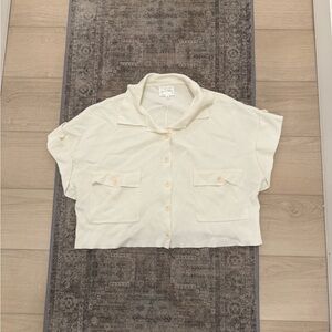 Line & Dot Cream Button-Front Short Sleeve Top